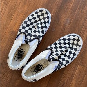 Vans slip on